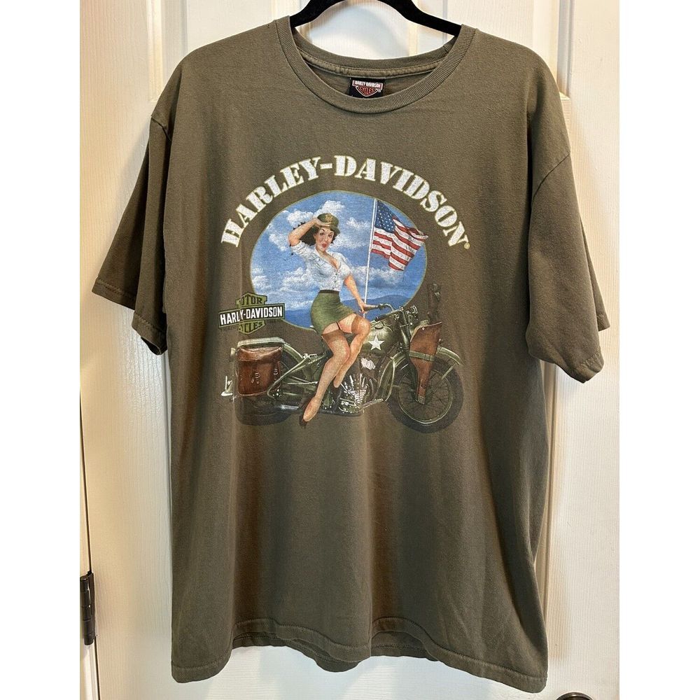 Harley Davidson Girl Vintage t-shirts Size Large Green